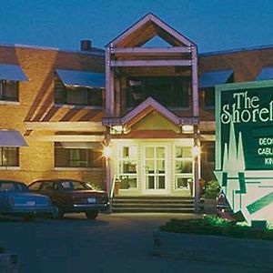 The Shoreline Inn